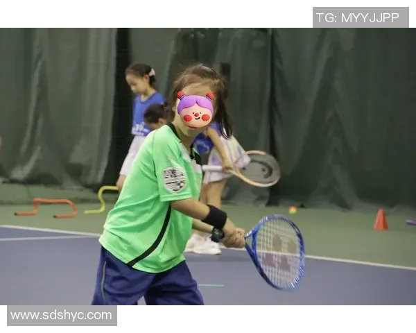 西安网球队耐力训练揭秘:提升竞技水平的关键因素与实践探讨 西安网球队耐力训练揭秘:提升竞技水平的关键因素与实践探讨