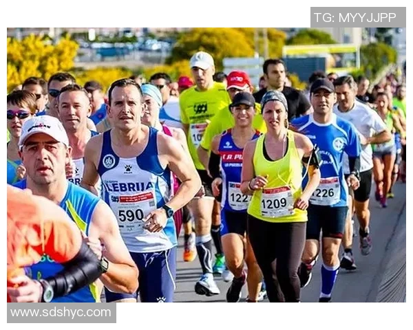 足球明星挂画与莫迪的奇妙碰撞揭示了体育与政治的深层联系 足球明星挂画与莫迪的奇妙碰撞揭示了体育与政治的深层联系