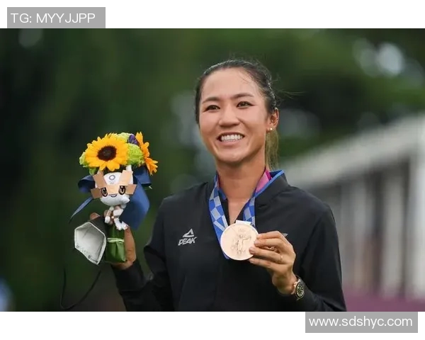 北京网球队以71分领跑邀请赛积分榜展现强劲实力